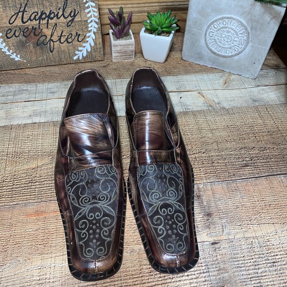⬇️ 3/$15 Todd Welsh Leather & Calf Hair Loafer
